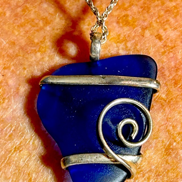 Macy's Blue and Silver Necklace with Sea Glass Pendant - Picture 4 of 5